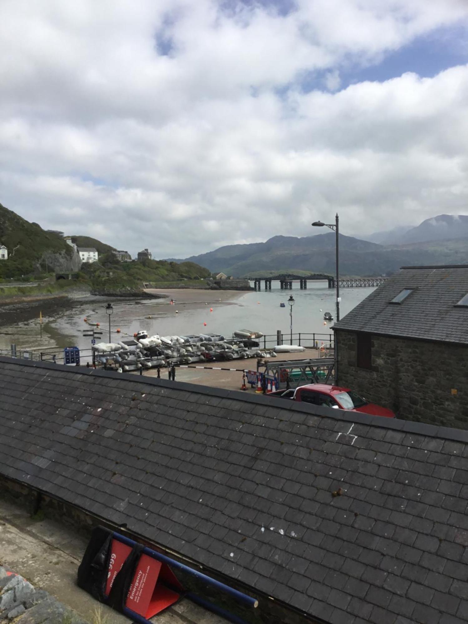 Villa Harbour House Barmouth Esterno foto